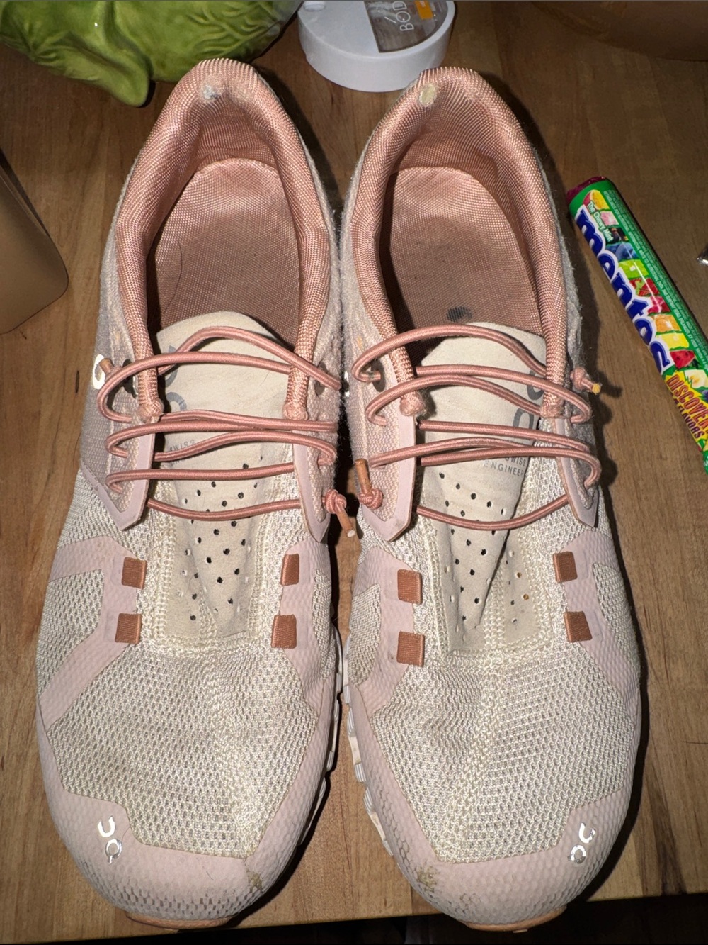 On Cloud Lightweight Women’s Sneakers in Blush Pink